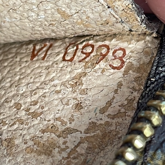 Vintage Louis Vuitton Monogram Bucket Pouch GM Pochette Clutch Toiletry Bag - Picture 16 of 16